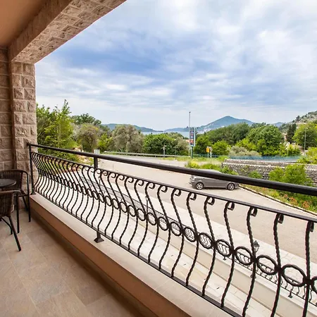 Ferienwohnung Rosmarino Sveti Stefan Exterior foto