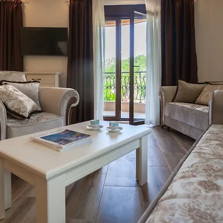 Ferienwohnung Rosmarino Sveti Stefan Exterior foto